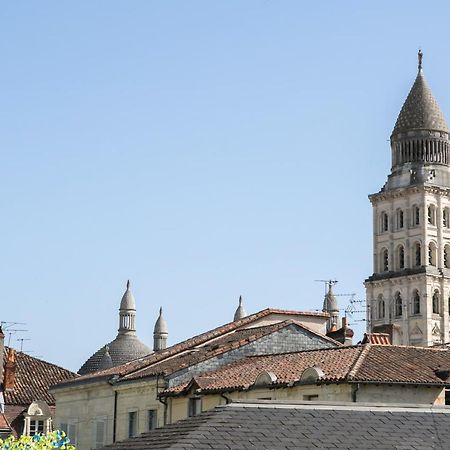 Logis Des Halles Du Coderc Apartamento Périgueux Exterior foto