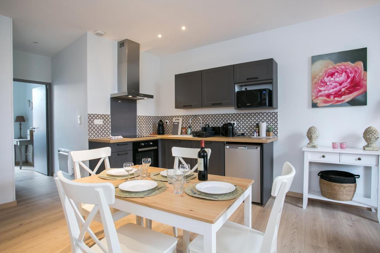 Logis Des Halles Du Coderc Apartamento Périgueux Quarto foto