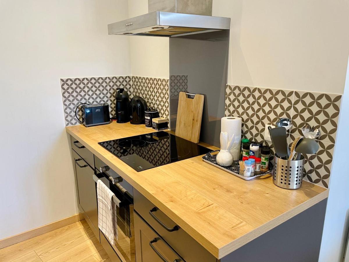 Logis Des Halles Du Coderc Apartamento Périgueux Quarto foto