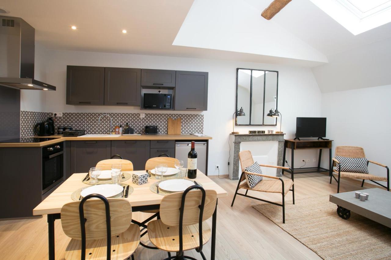 Logis Des Halles Du Coderc Apartamento Périgueux Quarto foto