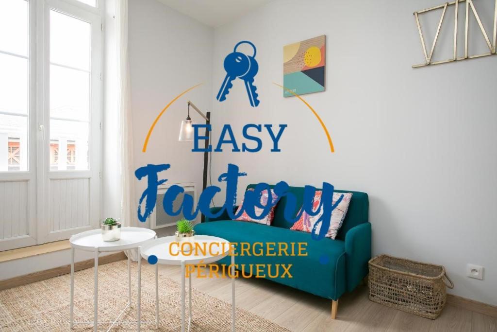 Logis Des Halles Du Coderc Apartamento Périgueux Quarto foto