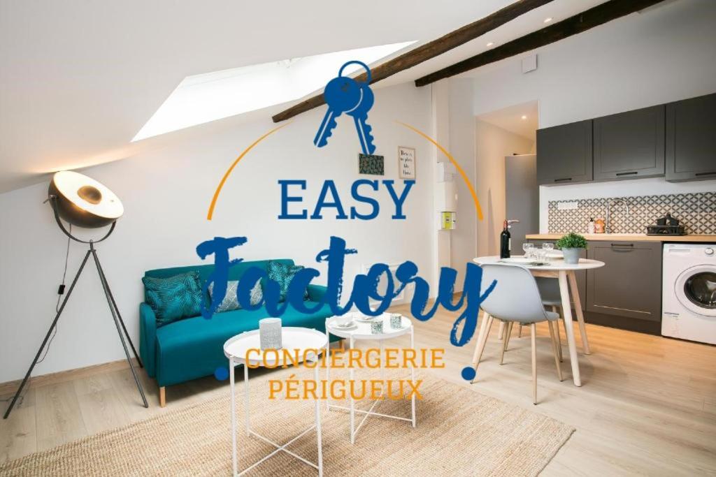 Logis Des Halles Du Coderc Apartamento Périgueux Quarto foto